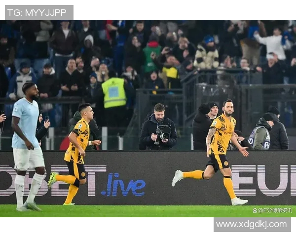 国米逆转尤文，小胜AC米兰：蓝黑军团的复兴之路