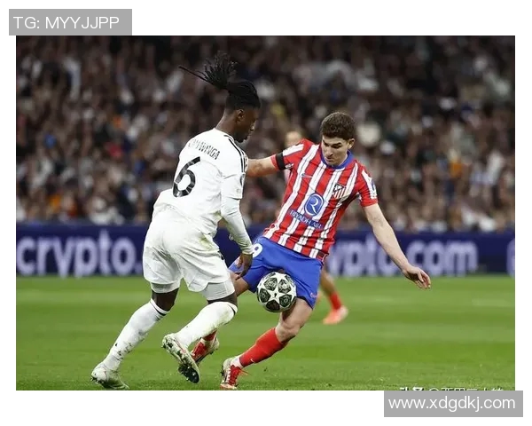 皇马宣布签下巴黎铁腰，中场实力得到大幅提升