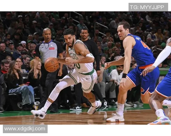 凯尔特人主场大胜独行者，取得四连胜，豪取季后赛资格