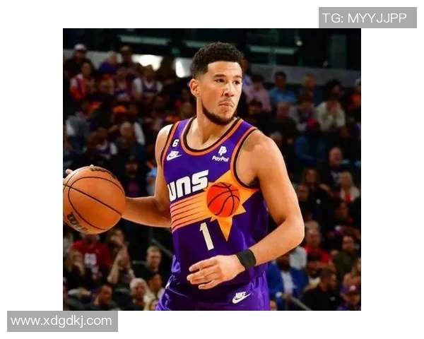 老鹰主帅盛赞后卫表现出色，球队阵容越发均衡