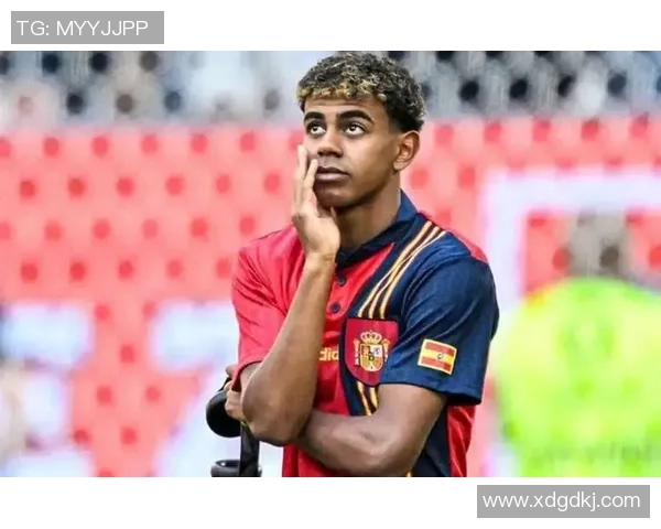 亚马尔姆巴佩火爆：创造历史再现！成为获奖最年轻球员