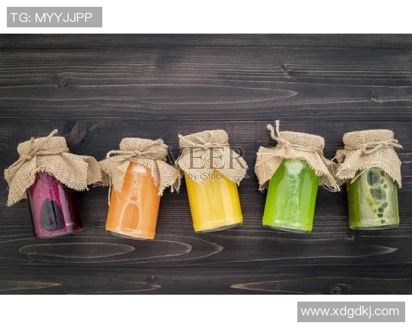 飘逸杯：热带果汁与清凉沙冰的完美融合