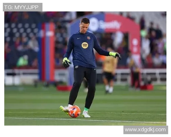 什琴斯尼努力康复中，球迷呼吁给予支持和祝福