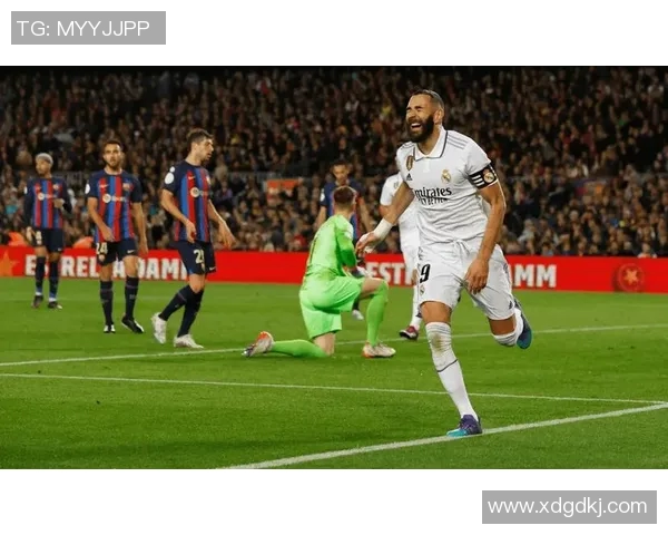 亚特兰大前锋伊利西奇12连进球，积极竞争金球奖